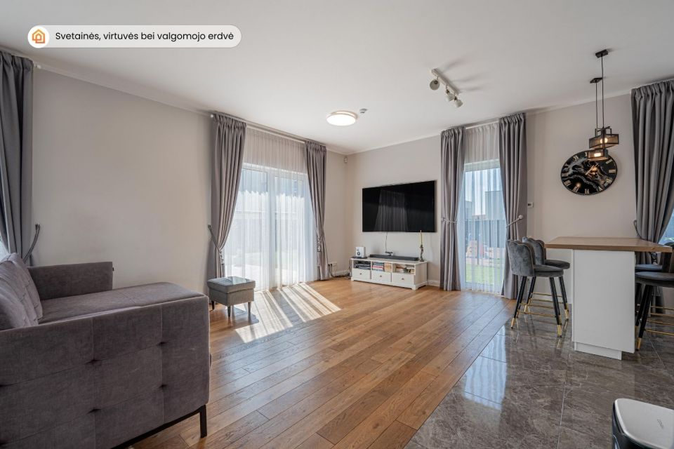 PARDUODAMAS NAMAS KLAIPĖDOS RAJONE - MODERNUS IR JAUKUS ĮSIKŪRĘS  &bdquo;ŽIOGŲ&ldquo; GYVENVIETĖJE, ANSO BRUOŽIO G