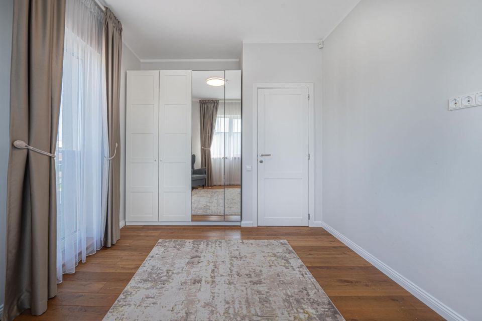 PARDUODAMAS NAMAS KLAIPĖDOS RAJONE - MODERNUS IR JAUKUS ĮSIKŪRĘS  &bdquo;ŽIOGŲ&ldquo; GYVENVIETĖJE, ANSO BRUOŽIO G