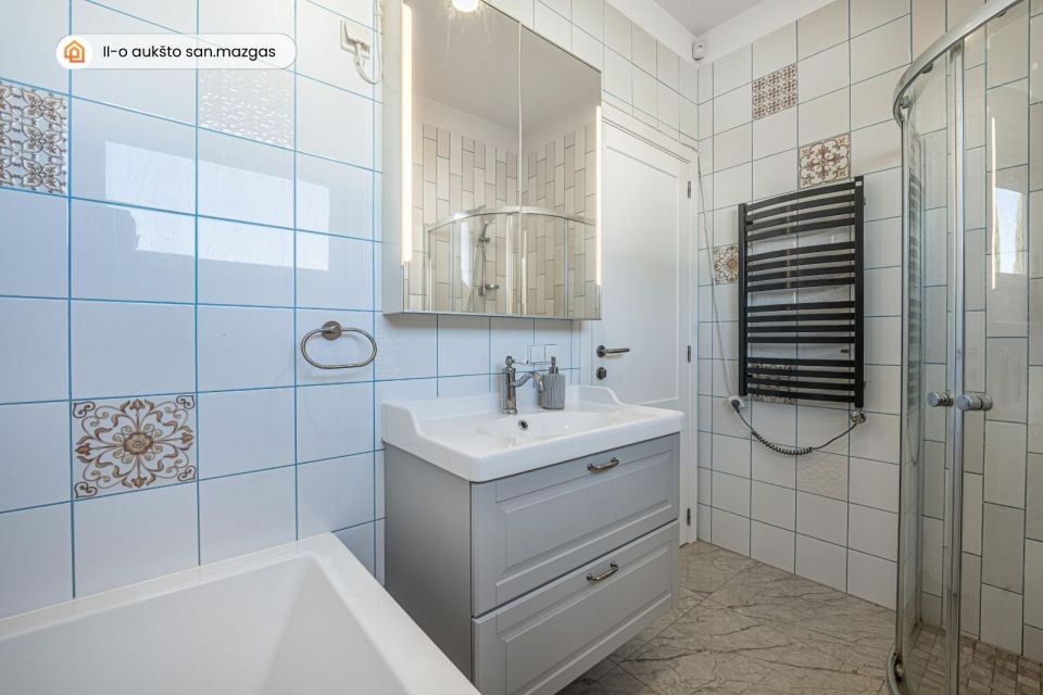 PARDUODAMAS NAMAS KLAIPĖDOS RAJONE - MODERNUS IR JAUKUS ĮSIKŪRĘS  &bdquo;ŽIOGŲ&ldquo; GYVENVIETĖJE, ANSO BRUOŽIO G