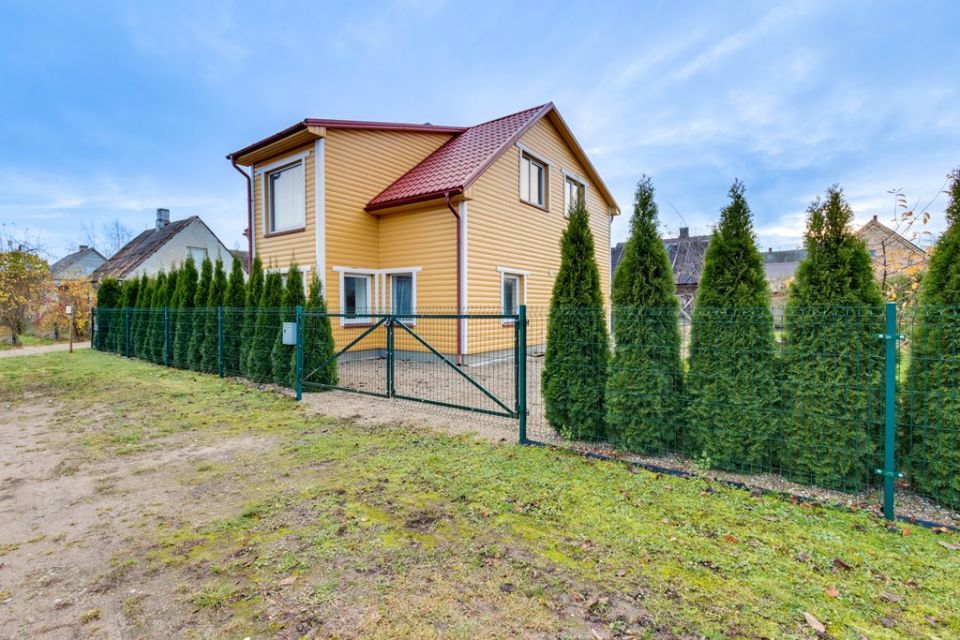 Parduodamas  renovuotas namas Kuršėnuose, Kaštonų g. 6