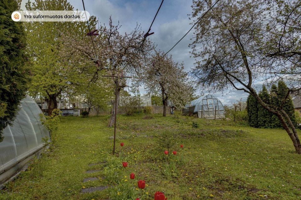 Parduodamas namas šalia miesto centro ir Masčio ežero Telšiuose, Muziejaus g. 13