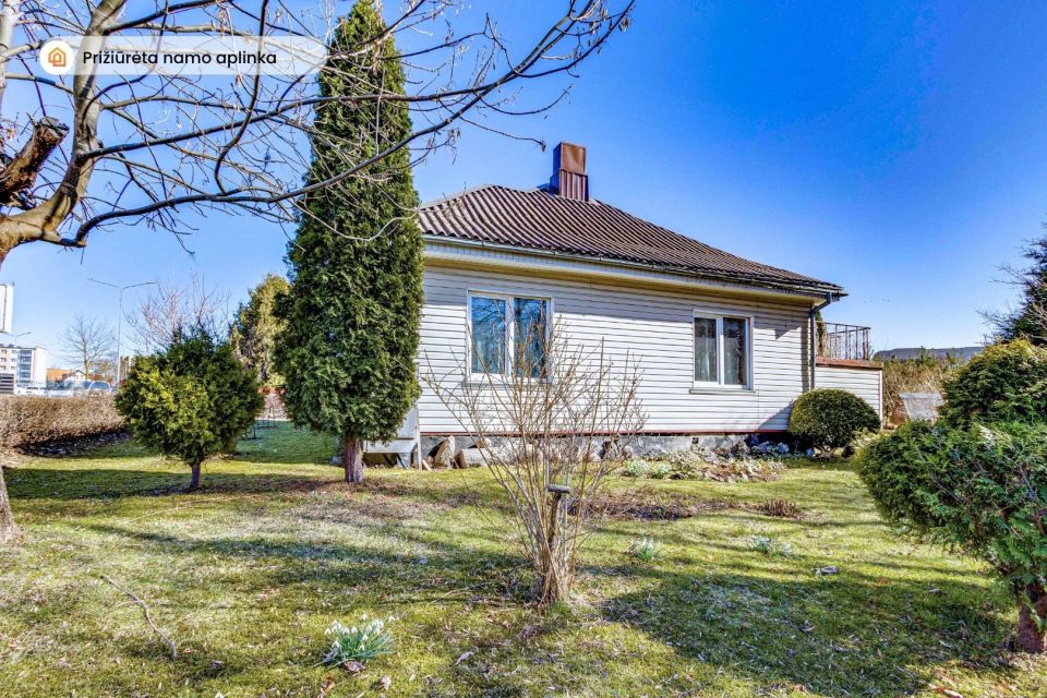 Parduodamas namas &scaron;alia miesto centro Tel&scaron;iuose, Plungės g. 9