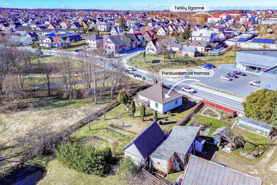Parduodamas namas &scaron;alia miesto centro Tel&scaron;iuose, Plungės g. 9
