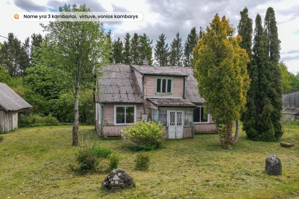 Parduodamas namas šalia tvenkinio Barstyčių miestelio centre, Sedos g. 8, Skuodo r.