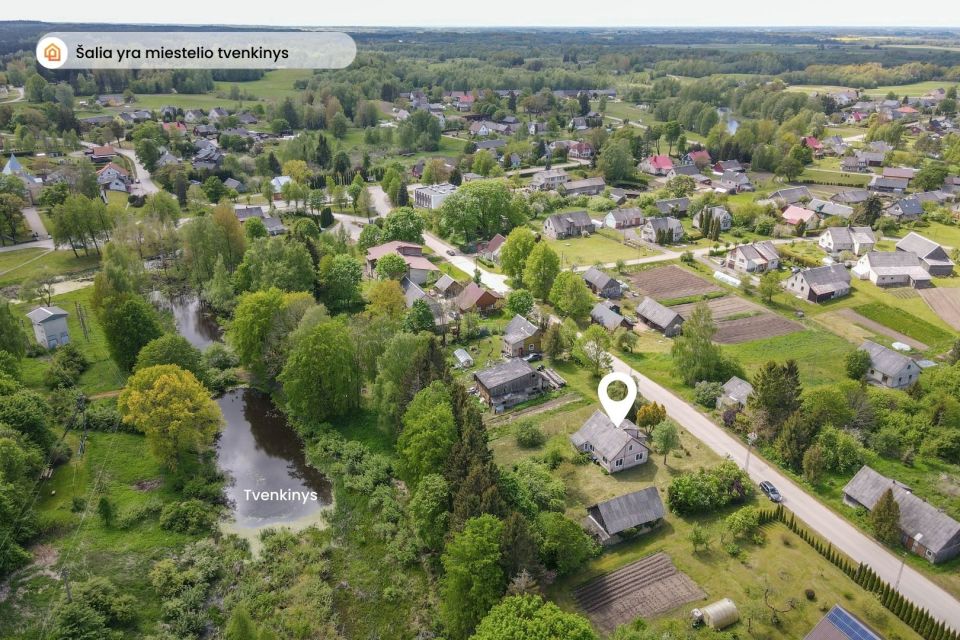 Parduodamas namas šalia tvenkinio Barstyčių miestelio centre, Sedos g. 8, Skuodo r.
