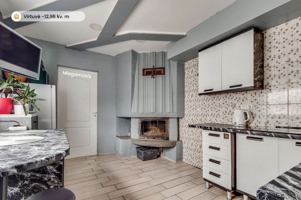 Parduodamas namas &Scaron;iauliuose, prie centrinio miesto parko, Dobilo g. 6