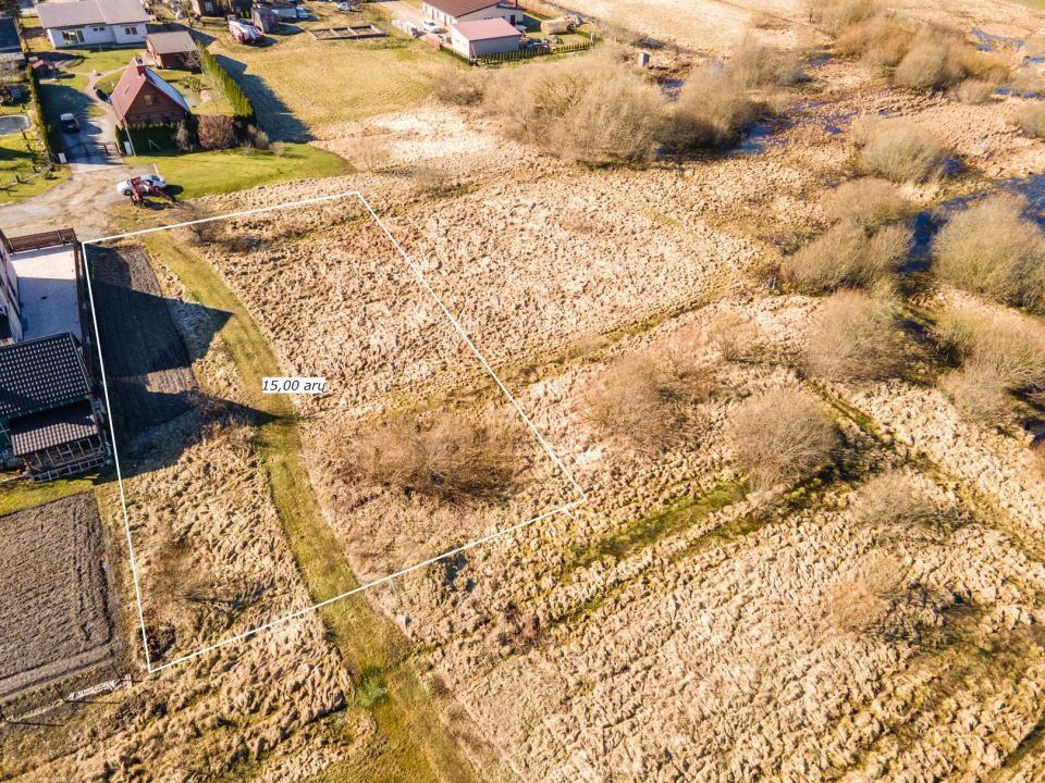 Parduodamas namų valdos sklypas su šalia esančiomis visomis miesto komunikacijomis A. Vienuolio g. 24, Kuršėnai.