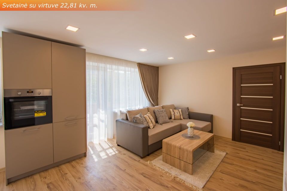 Parduodamas naujai suremontuotas 2 kambarių butas Ežero g. 19, Šiauliuose.