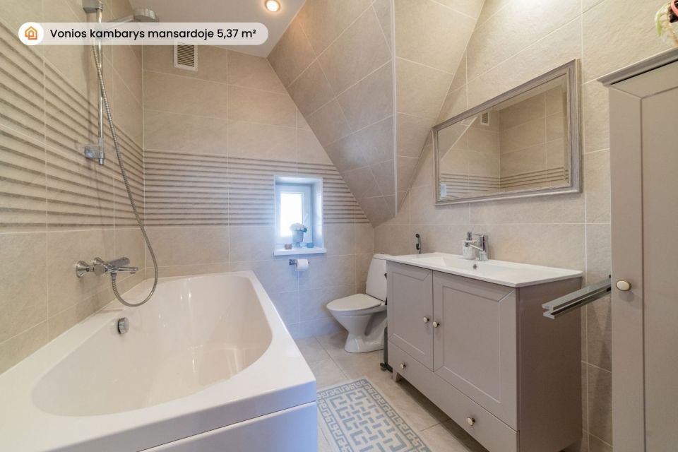Parduodamas renovuotas gyvenamasis namas su komercinėmis patalpomis Laisvės g. 14, Drąsučiai, &Scaron;iaulių r.