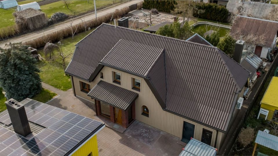Parduodamas renovuotas gyvenamasis namas su komercinėmis patalpomis Laisvės g. 14, Drąsučiai, &Scaron;iaulių r.
