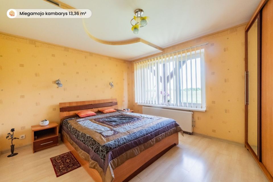 Parduodamas pilnai įrengtas gyvenamasis namas Pailių k., Geltonoji g. 15, &Scaron;iaulių r.