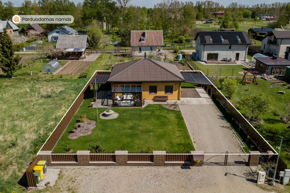 Parduodamas pilnai įrengtas gyvenamasis namas  Rožių g. 55, Toliočiuose,  &Scaron;iaulių r.