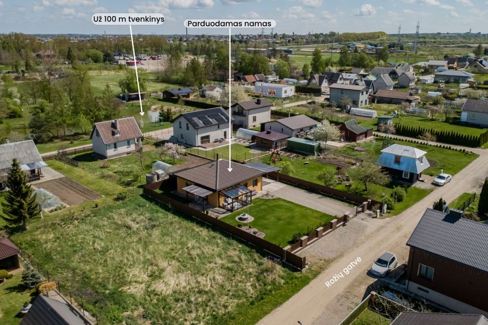 Parduodamas pilnai įrengtas gyvenamasis namas  Rožių g. 55, Toliočiuose,  &Scaron;iaulių r.