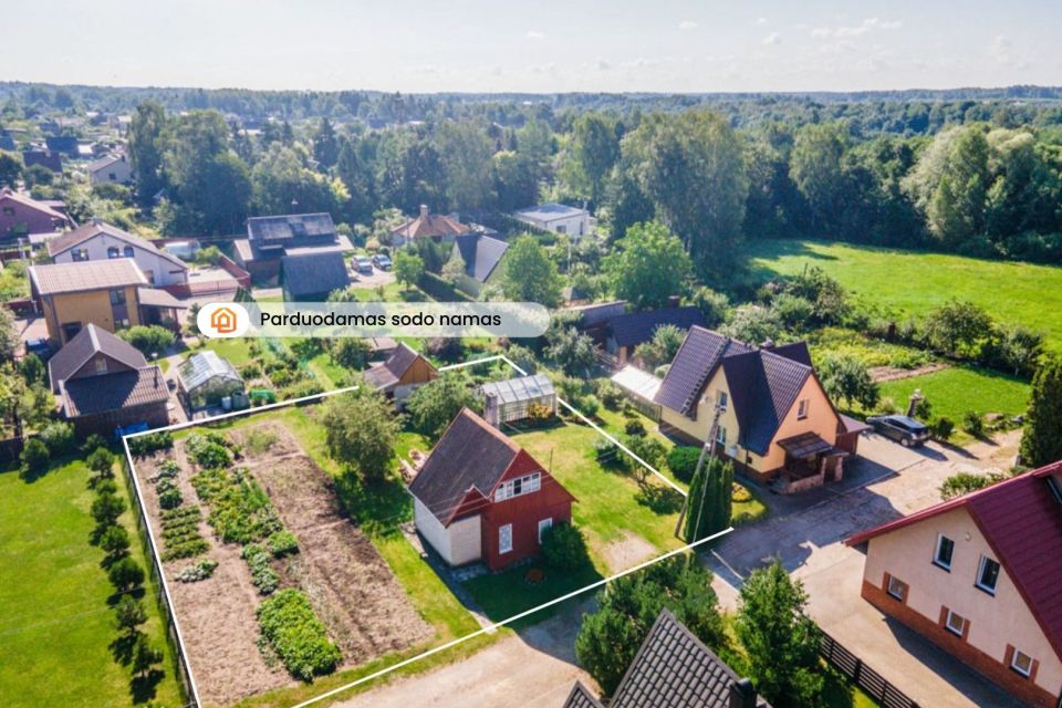 Parduodamas prižiūrėtas sodo namas su 8,65 a. žemės sklypu, esančiu Raselės 8-oji g., Mažeikiuose