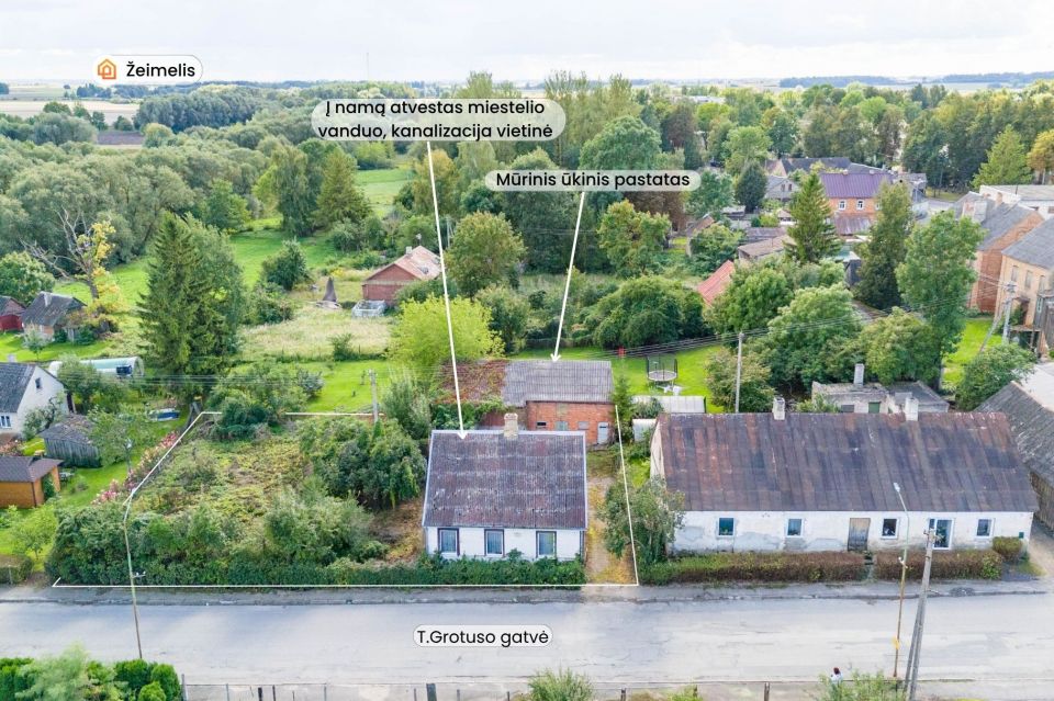 Parduodamas rąstinis, 68,21 kv.m. bendro ploto namas Pakruojo r., Žeimelyje, T.Grotuso g. 6