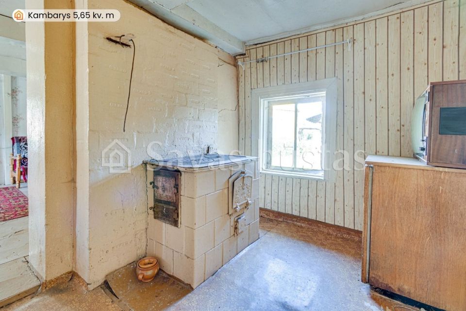 Parduodamas rąstinis namas su 6,37 arų žemės sklypu Kalnų g., Kelmėje