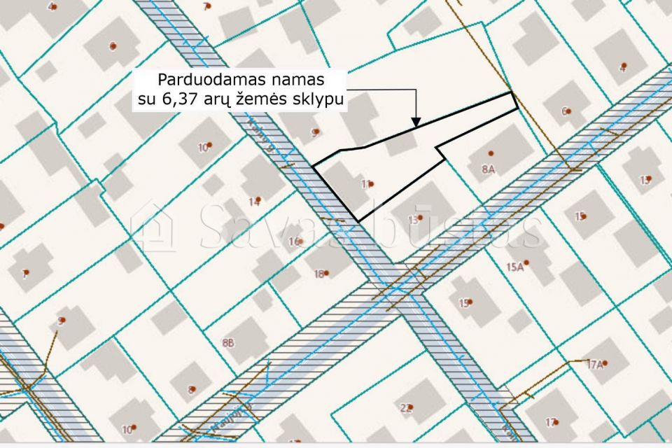 Parduodamas rąstinis namas su 6,37 arų žemės sklypu Kalnų g., Kelmėje