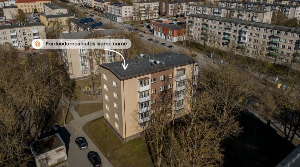 Parduodamas renovuotame name 2 kambarių butas Draugystės pr. 13, &Scaron;iauliuose