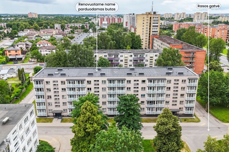 Parduodamas renovuotame name, po kapitalinio remonto šiuolaikiško interjero 1 kambario butas, Tilžės g. 40, Šiauliuose