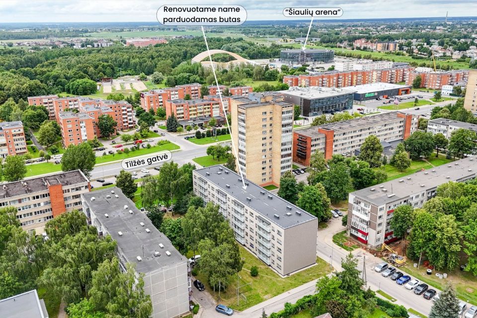 Parduodamas renovuotame name, po kapitalinio remonto šiuolaikiško interjero 1 kambario butas, Tilžės g. 40, Šiauliuose