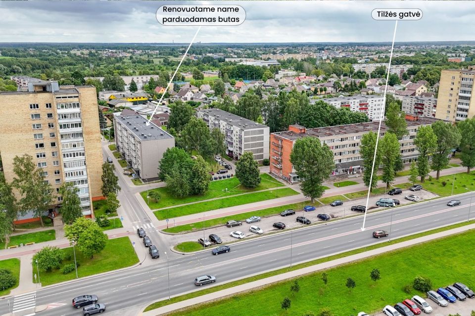 Parduodamas renovuotame name, po kapitalinio remonto šiuolaikiško interjero 1 kambario butas, Tilžės g. 40, Šiauliuose