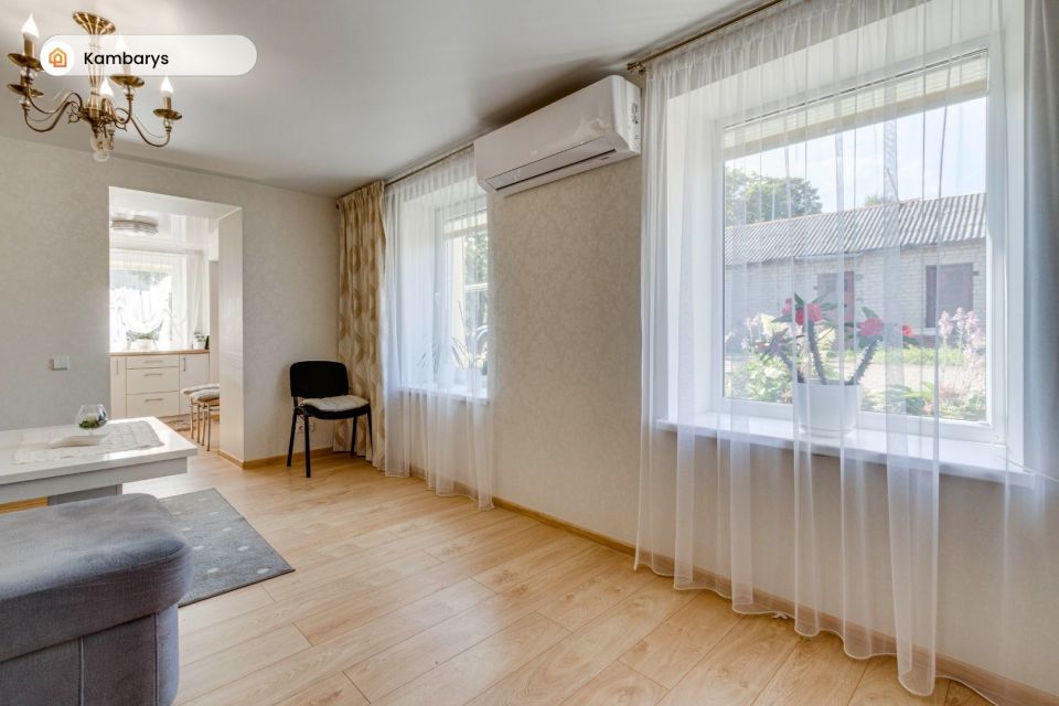 Parduodamas suremontuotas 1 kambario butas Telšiuose, Luokės g. 35