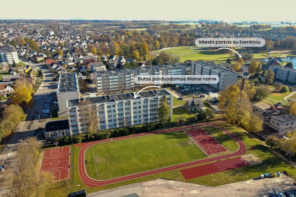 Parduodamas suremontuotas 2 kambarių butas Kelmėje, Birutės g. 2