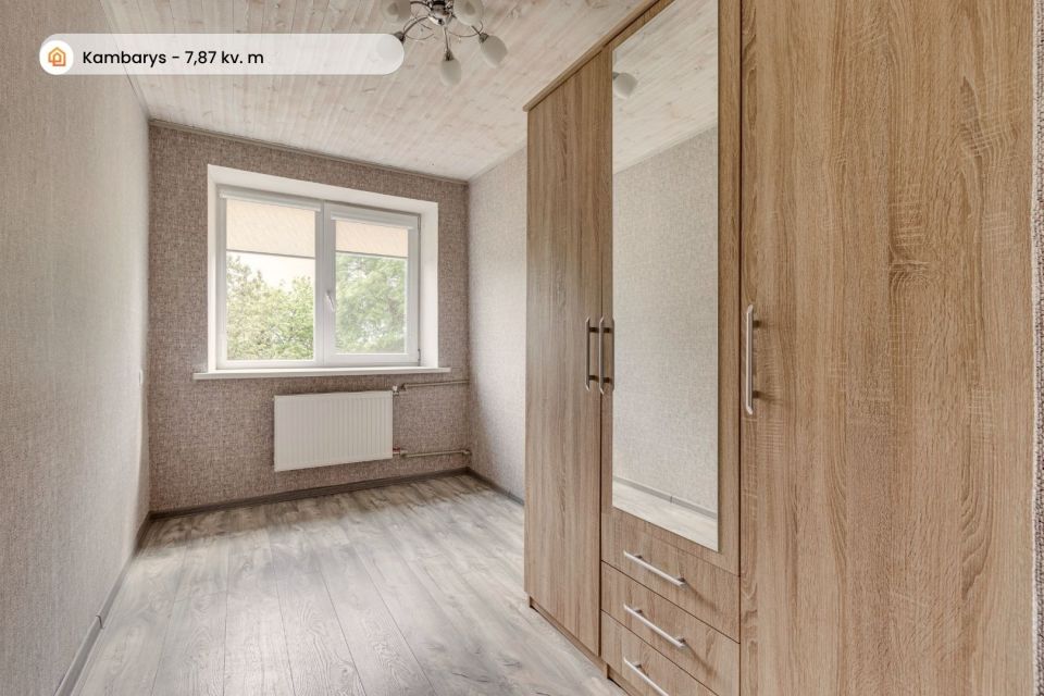 Parduodamas suremontuotas 3 kambarių butas Plungės r., Kadaičių k., Blendžiavos g. 12.
