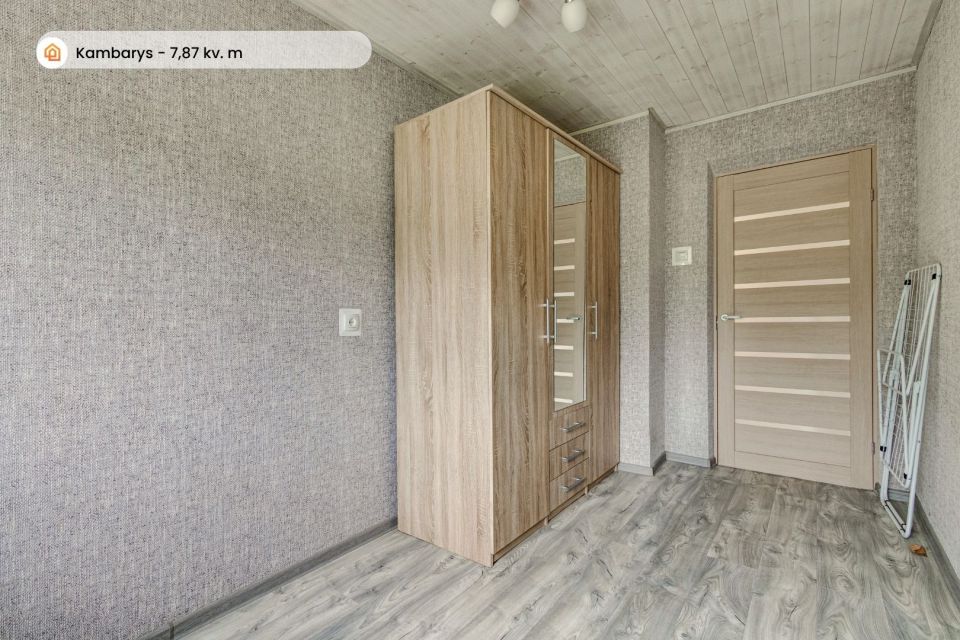 Parduodamas suremontuotas 3 kambarių butas Plungės r., Kadaičių k., Blendžiavos g. 12.
