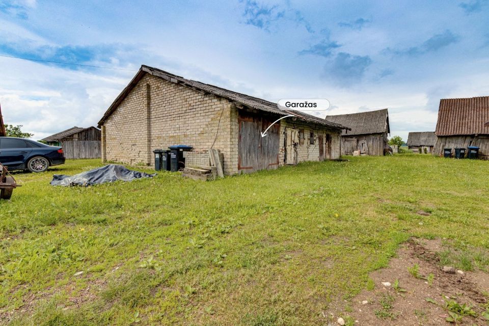 Parduodamas suremontuotas 3 kambarių butas Plungės r., Kadaičių k., Blendžiavos g. 12.