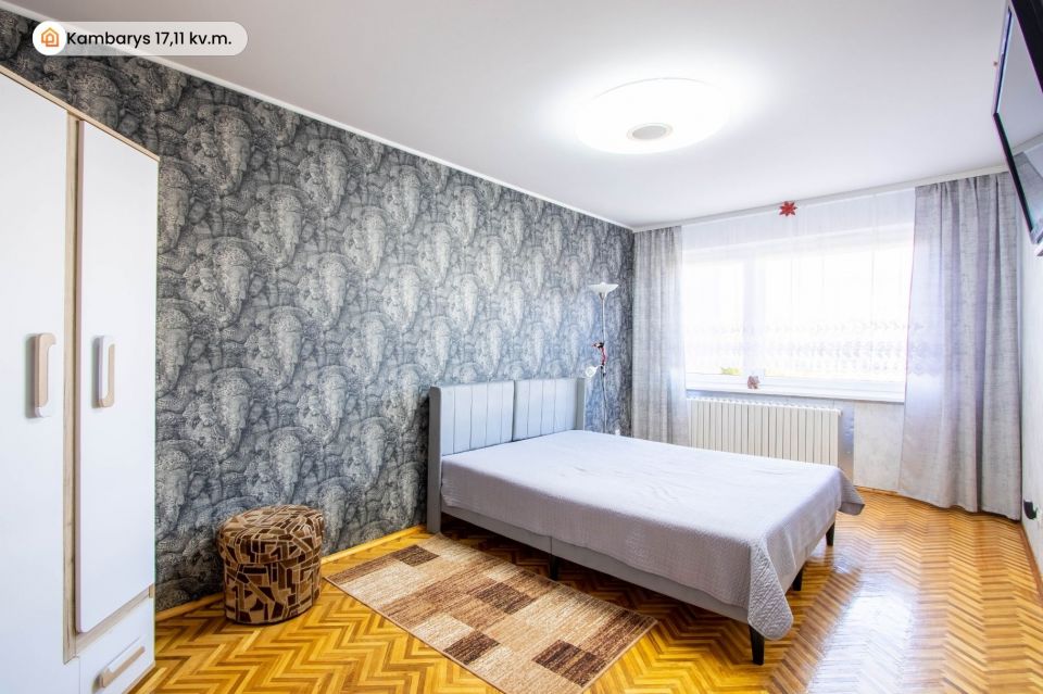 Parduodamas &scaron;viesus, jaukus ir erdvus 3 kambarių butas K. Korsako g. 2, &Scaron;iauliuose