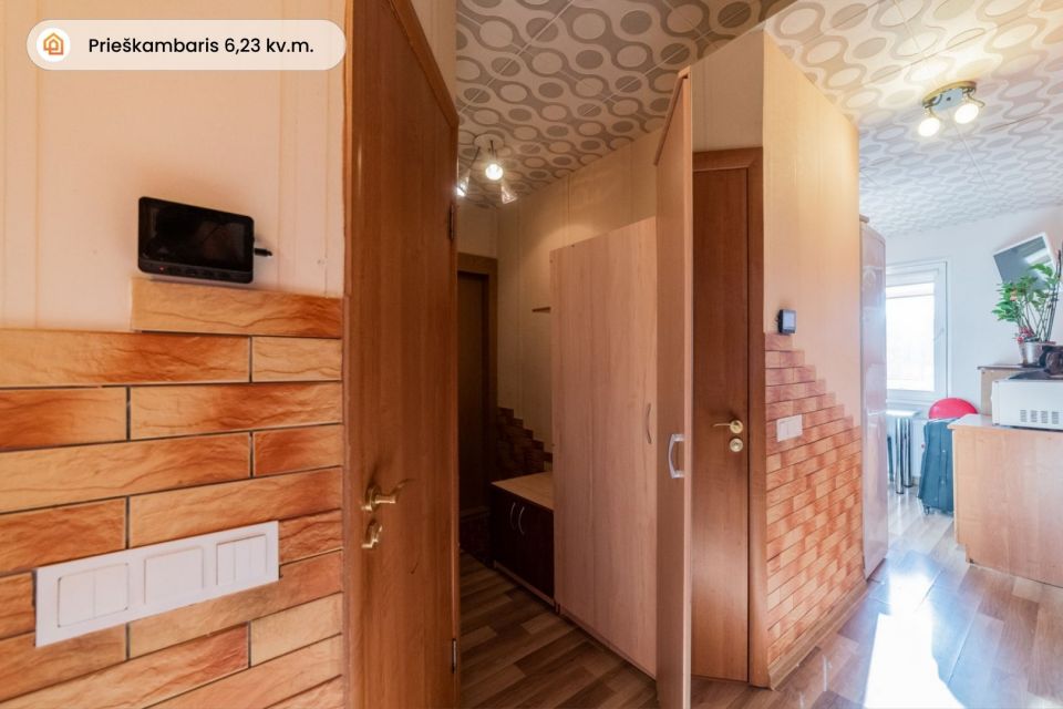 Parduodamas tvarkingas 1 kambario butas Žemaitijos g. 6, Mažeikiuose