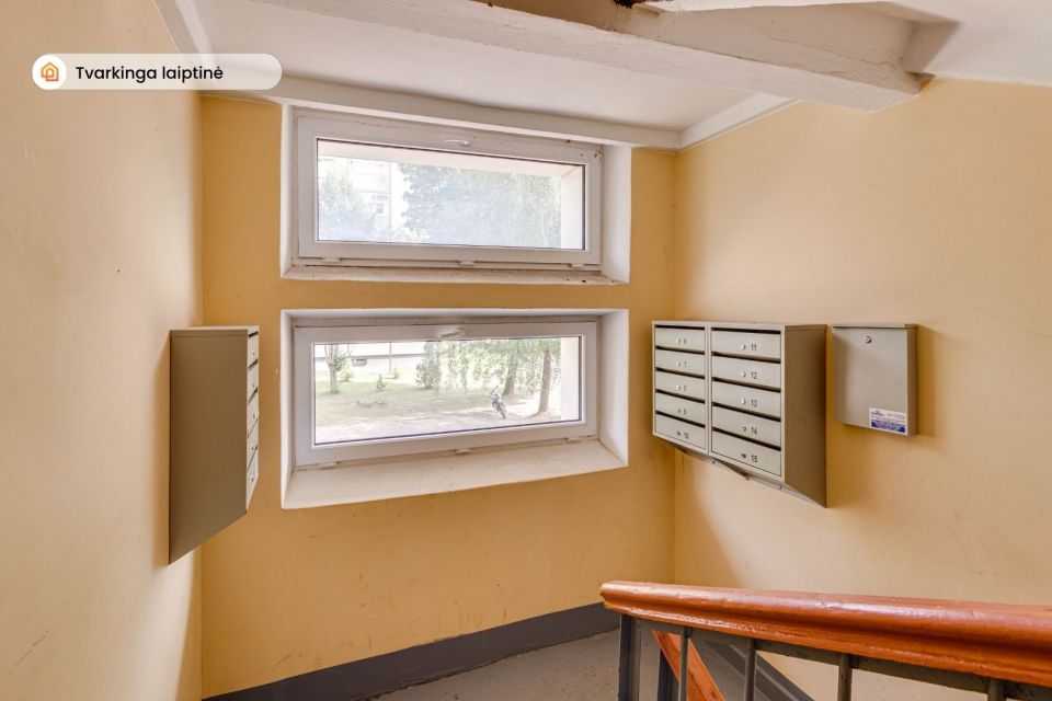 Parduodamas tvarkingas 1 kambario butas renovuotame name Tel&scaron;iuose, Karaliaus Mindaugo g. 37