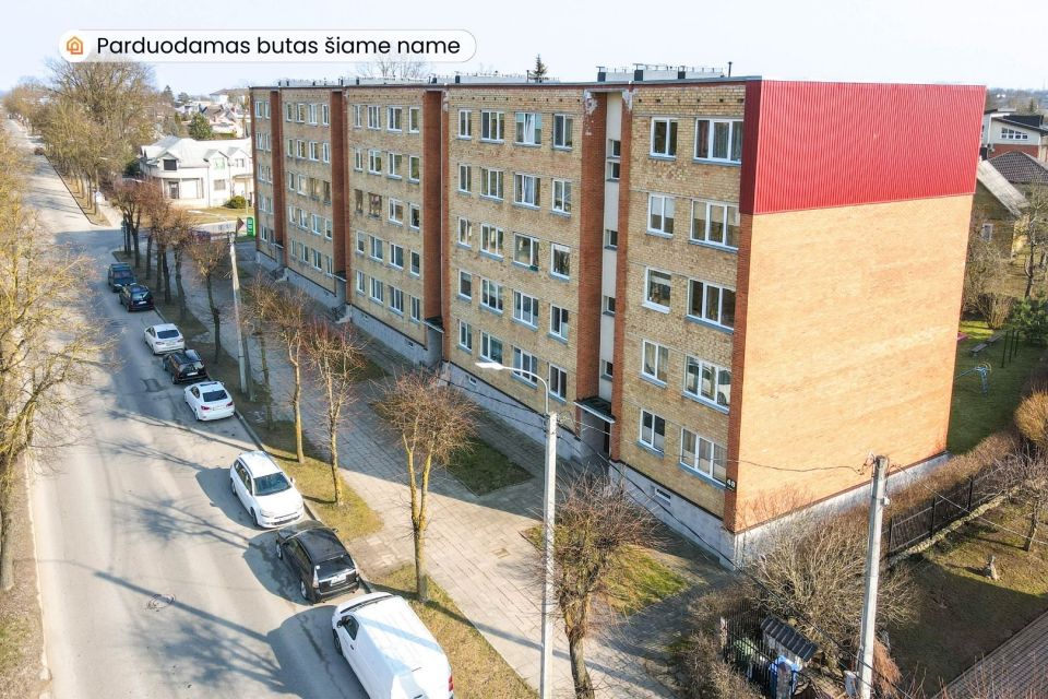 Parduodamas tvarkingas 1 kambario butas V. Kudirkos g. 48, Šiauliuose