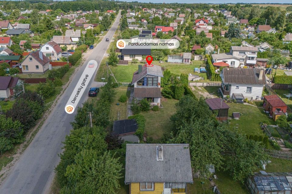 Parduodamas namas Klaipėdos r., Derceklių k., Laivų 1-oji g.- tvarkingas, 2 aukštų namas
