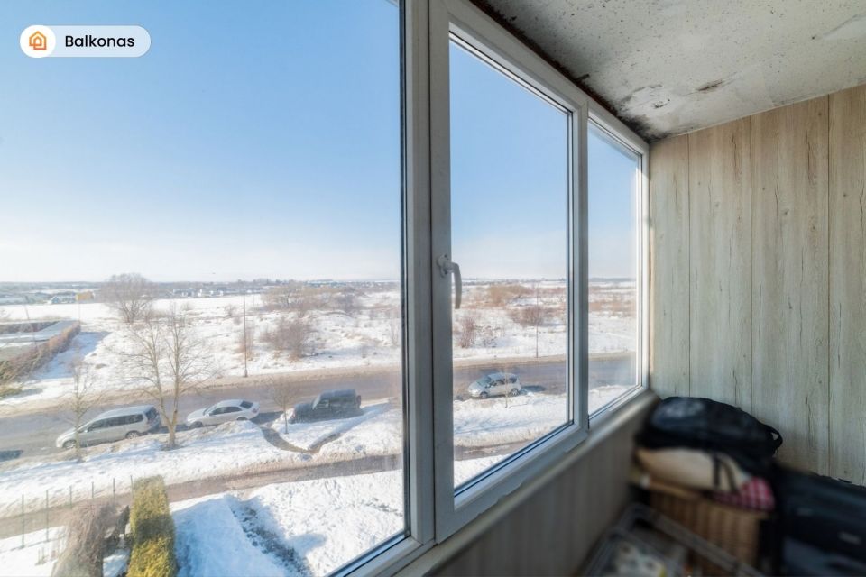 Parduodamas tvarkingas 2 k. butas 3-iame auk&scaron;te K. Korsako g. 28, &Scaron;iauliuose