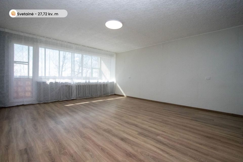 Parduodamas tvarkingas ir erdvus 2 kambarių butas Radvili&scaron;kio r., Kuti&scaron;kių k., Pu&scaron;ų g. 55