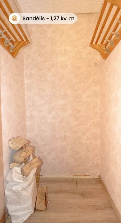 Parduodamas tvarkingas ir erdvus 2 kambarių butas Radvili&scaron;kio r., Kuti&scaron;kių k., Pu&scaron;ų g. 55