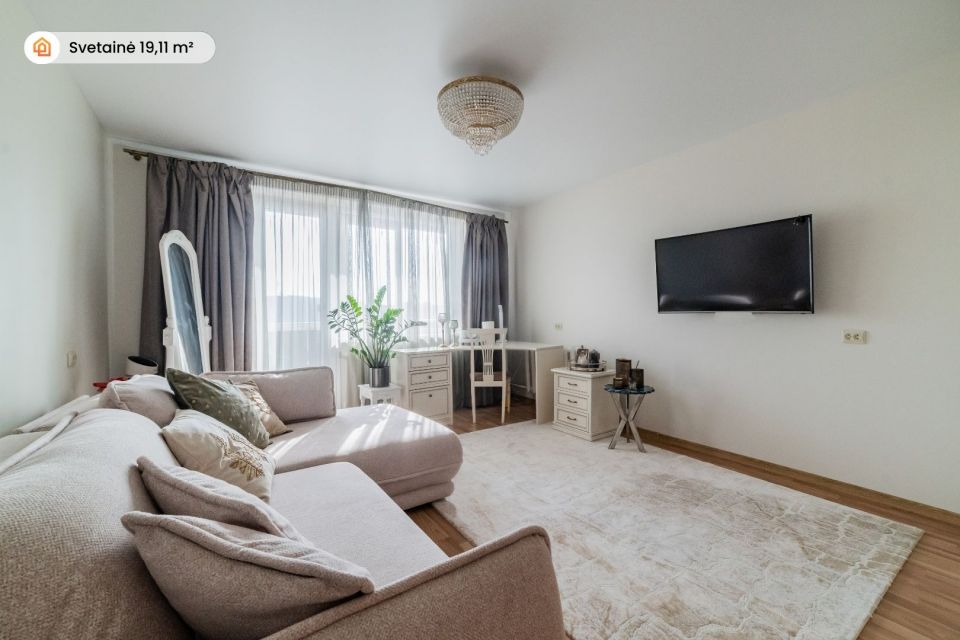 Parduodamas tvarkingas 2 kambarių butas Vilniaus g. 28, &Scaron;iauliuose, netoli Salduvės parko!