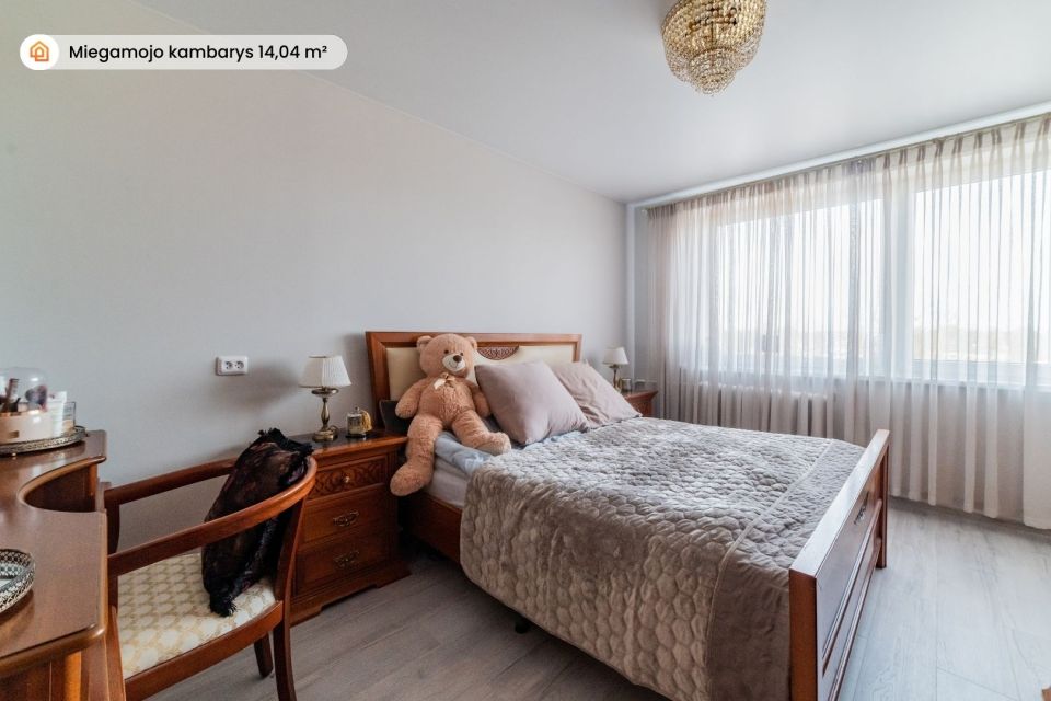 Parduodamas tvarkingas 2 kambarių butas Vilniaus g. 28, &Scaron;iauliuose, netoli Salduvės parko!