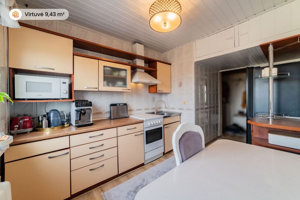 Parduodamas tvarkingas 2 kambarių butas Vilniaus g. 28, &Scaron;iauliuose, netoli Salduvės parko!