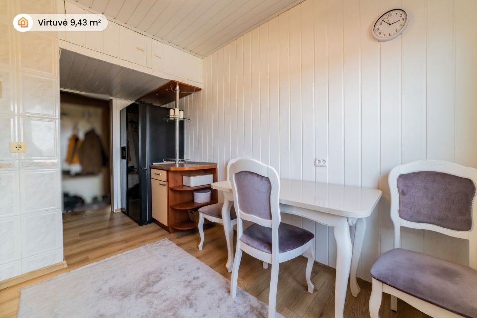 Parduodamas tvarkingas 2 kambarių butas Vilniaus g. 28, &Scaron;iauliuose, netoli Salduvės parko!