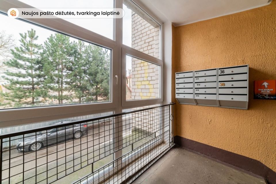Parduodamas tvarkingas 2 kambarių butas Vilniaus g. 28, &Scaron;iauliuose, netoli Salduvės parko!
