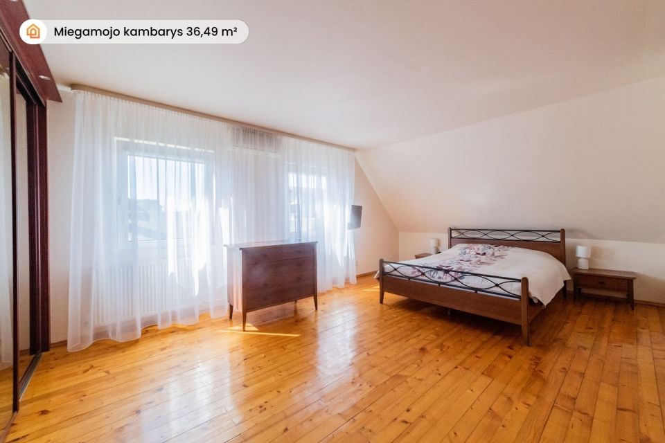 Parduodamas tvarkingas namas &Scaron;iauliuose, Žemkalnio g. 11