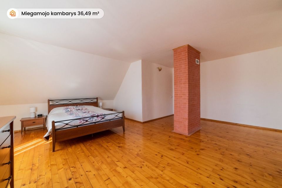 Parduodamas tvarkingas namas &Scaron;iauliuose, Žemkalnio g. 11