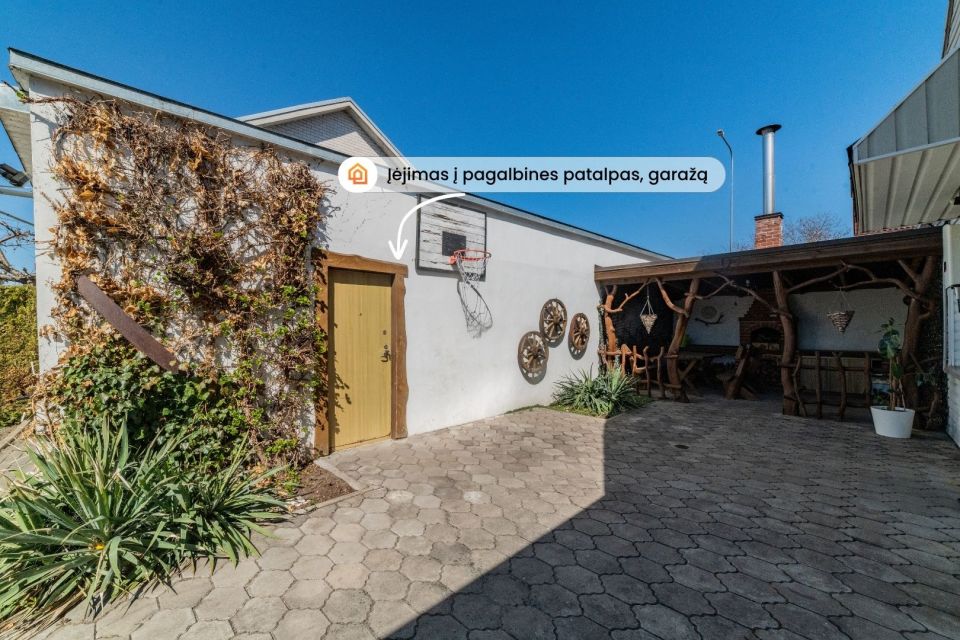 Parduodamas tvarkingas namas &Scaron;iauliuose, Žemkalnio g. 11