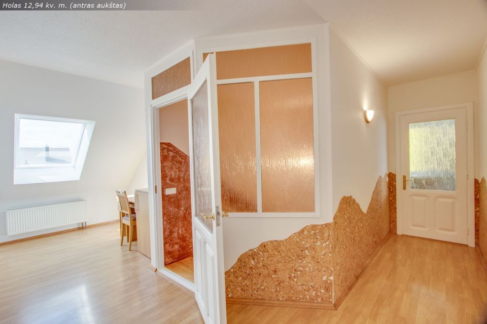 Parduodamas tvarkingas, pilnai įrengtas mūrinis namas Ukmergės g. 93, Šiauliai.