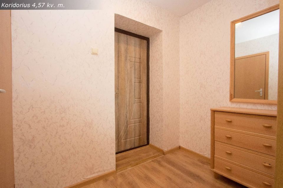 Parduodamas tvarkingas, su visais baldais ir buitine technika, 1 kambario butas, Laižuvos g. 10, Akmenė, Akmenės r.