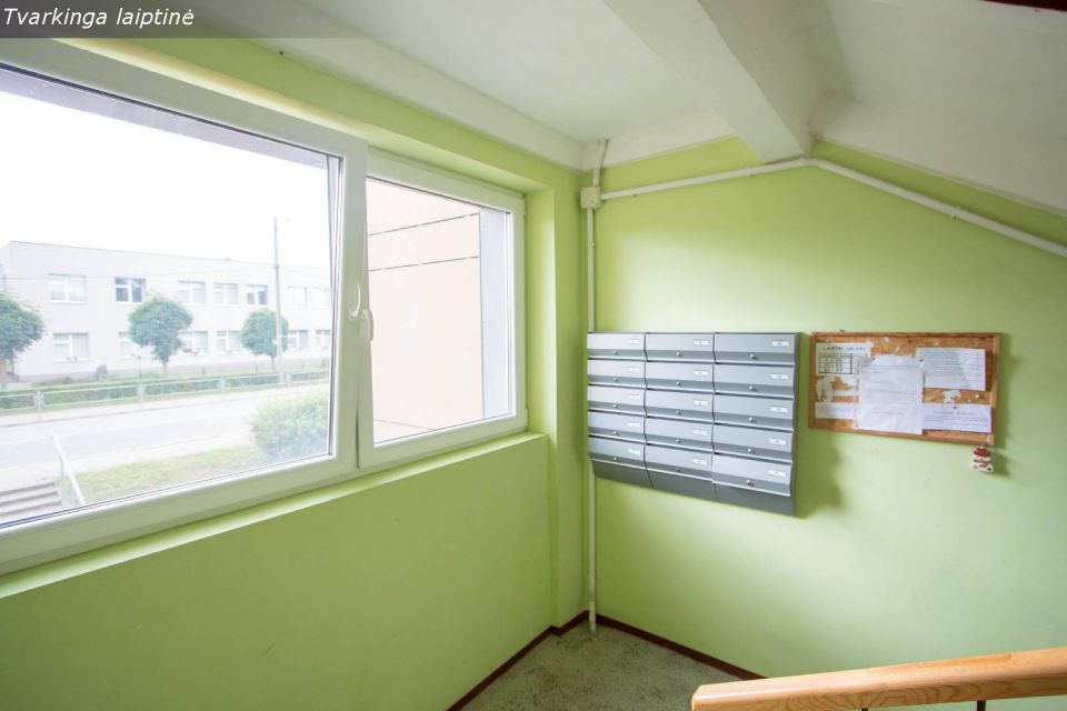 Parduodamas tvarkingas, su visais baldais ir buitine technika, 1 kambario butas, Laižuvos g. 10, Akmenė, Akmenės r.