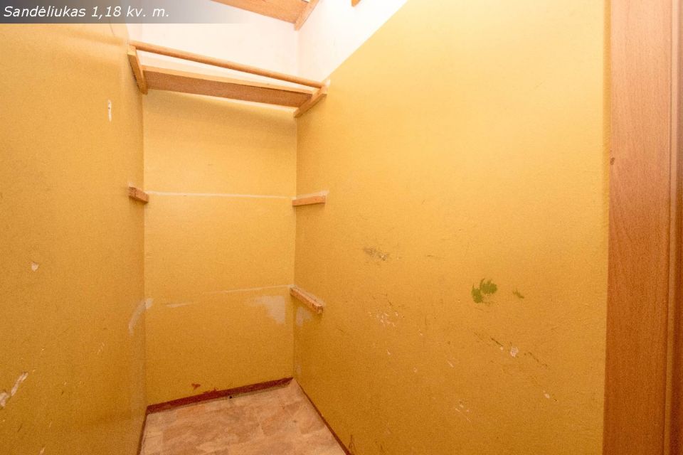 Parduodamas tvarkingas, su visais baldais ir buitine technika, 1 kambario butas, Laižuvos g. 10, Akmenė, Akmenės r.